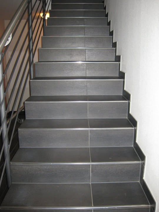 Geflieste Treppen – Innentreppen, 2011